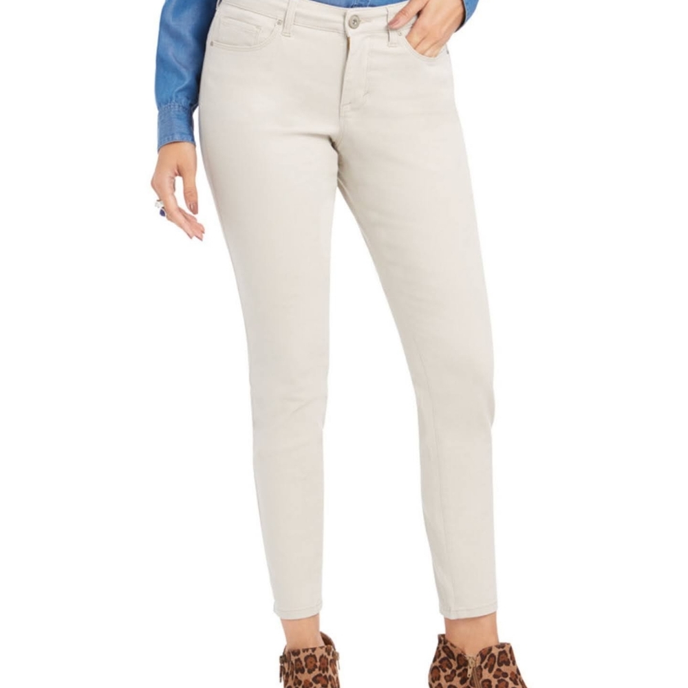 Charter Club 5 pocket straight fit jeans